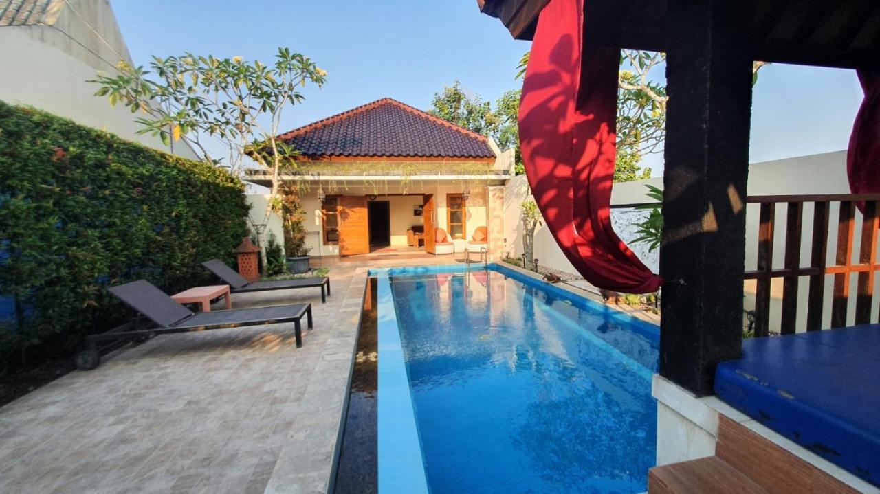 Villa Rosseno - Evelyn Private Pool And Garden Yogyakarta Dış mekan fotoğraf